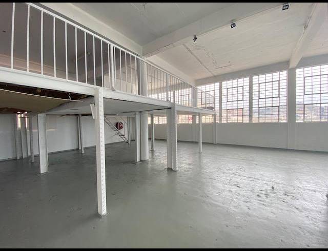 450M² OFFICE TO LET IN WOODSTOCK